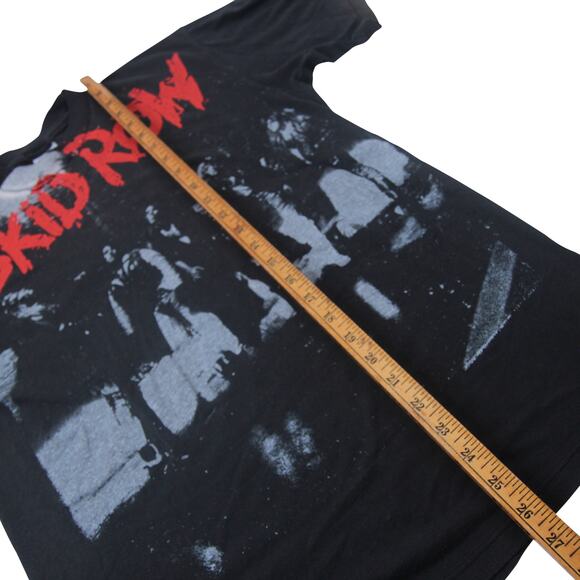 Vintage 1989 Skid Row "Making a Mess of the US" Tour T Shirt - Picture 6 of 8